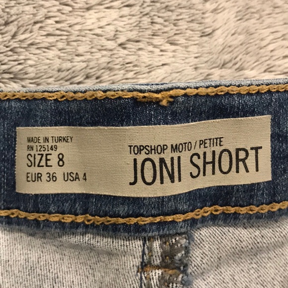 Topshop Petite Joni Short - Picture 3 of 3